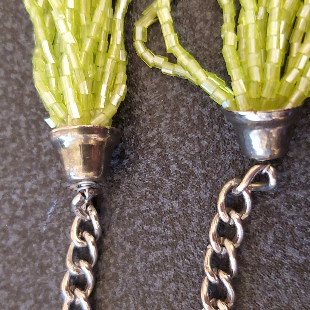 Glass Beaded Necklace - Picture 4 of 4